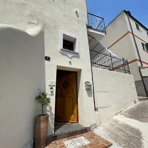 Maison d'hôtes A Burga Du Muntin, Spotorno