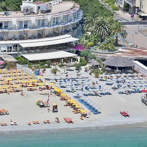 Hotel Tirreno, Spotorno